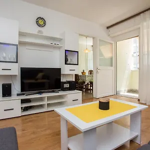 apartment-jase.splithotels.org/