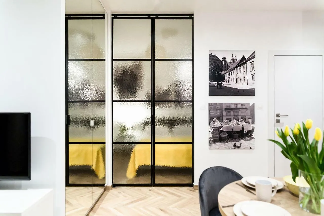 Apartamento apartamenty Stary Kraków GO Polonia